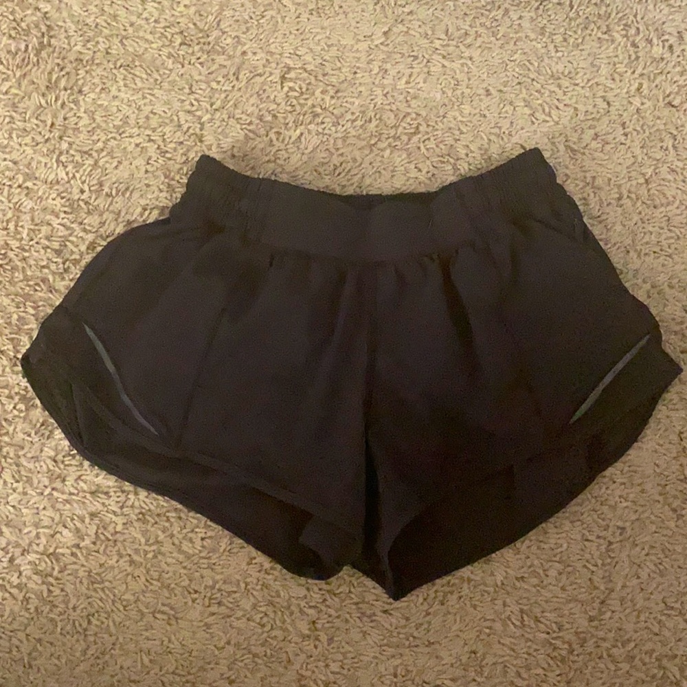 Lululemon hotty hot shorts.